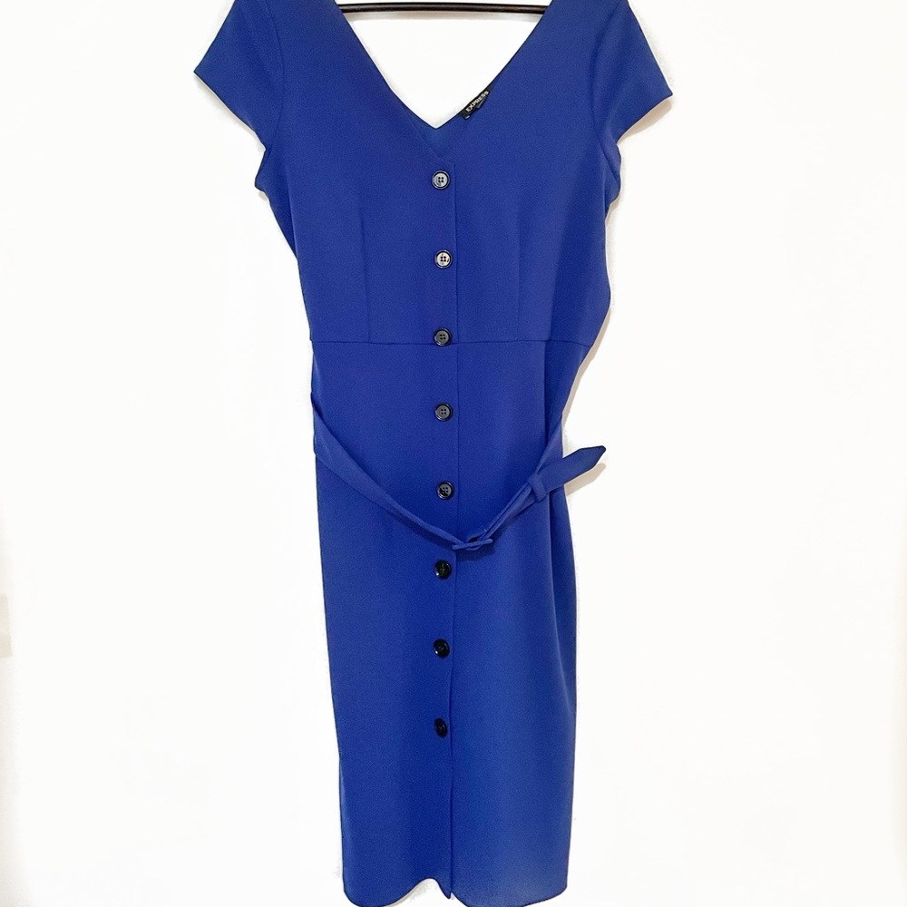 Express- BELTED BUTTON FRONT SHEATH DRESS IN SAPPHIRE BLUE